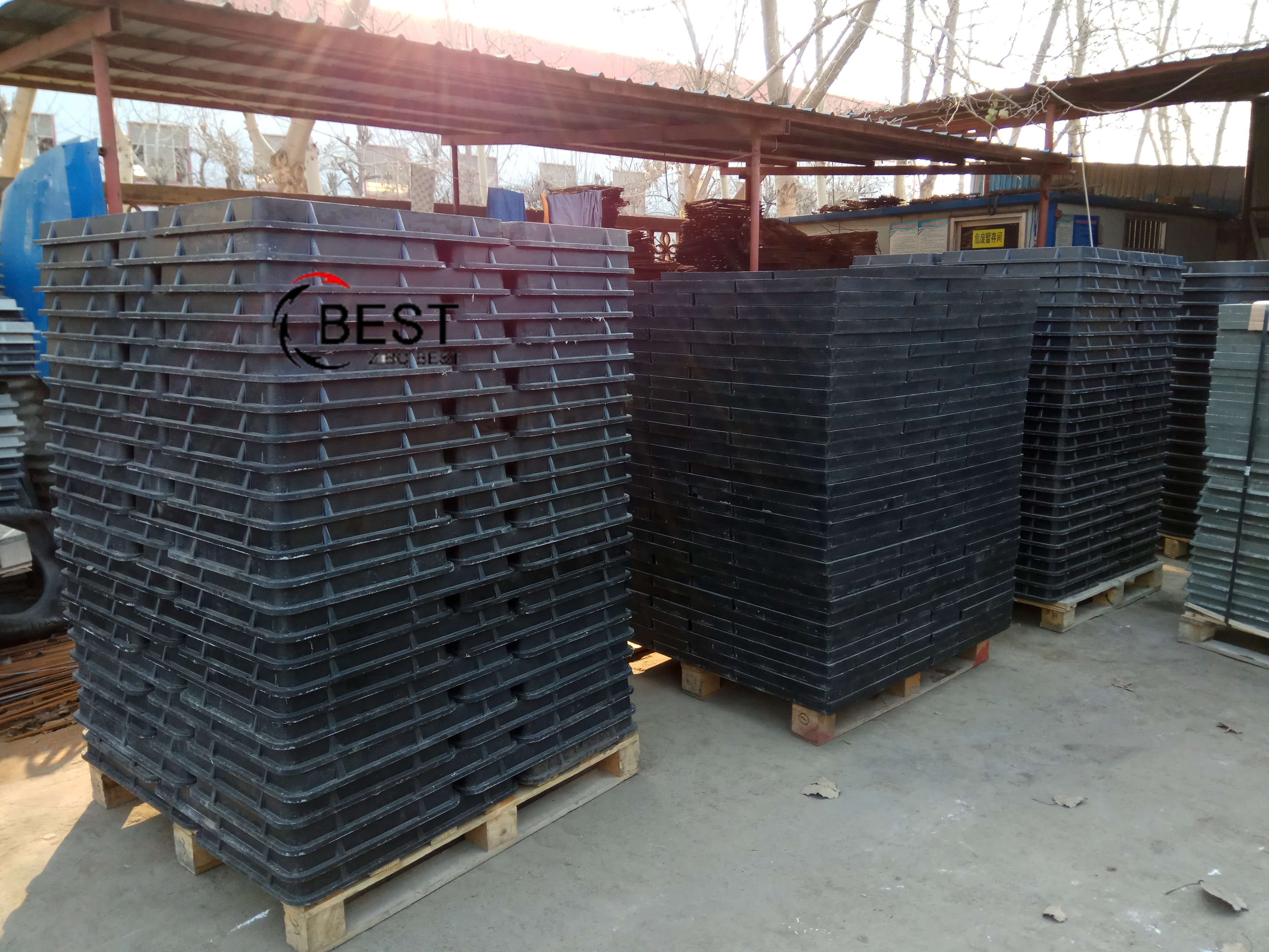  樹脂復(fù)合井蓋的突出特點